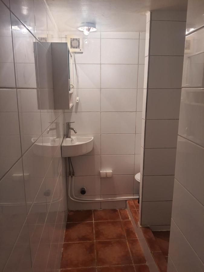 Liten Laegenhet 2 + 2 Pers Fagelfors Exterior photo